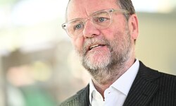„Neun verschiedene Hundehaltungsgesetze, neun verschiedene Bauordnungen. Das ist sicher nicht ...