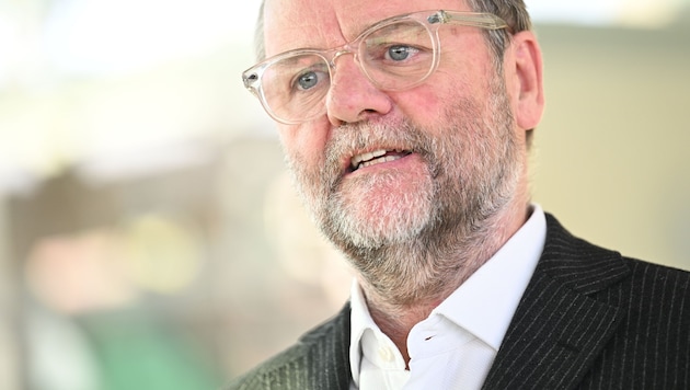 „Neun verschiedene Hundehaltungsgesetze, neun verschiedene Bauordnungen. Das ist sicher nicht ...