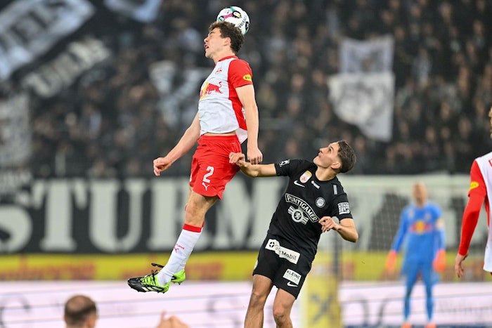 Jacob Rasmussen (li.) ist bei den Bullen derzeit gesetzt.