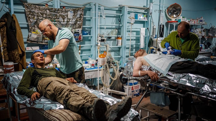 Ukrainische Militärsanitäter an der Front in der Region Donesk (Symbolbild)