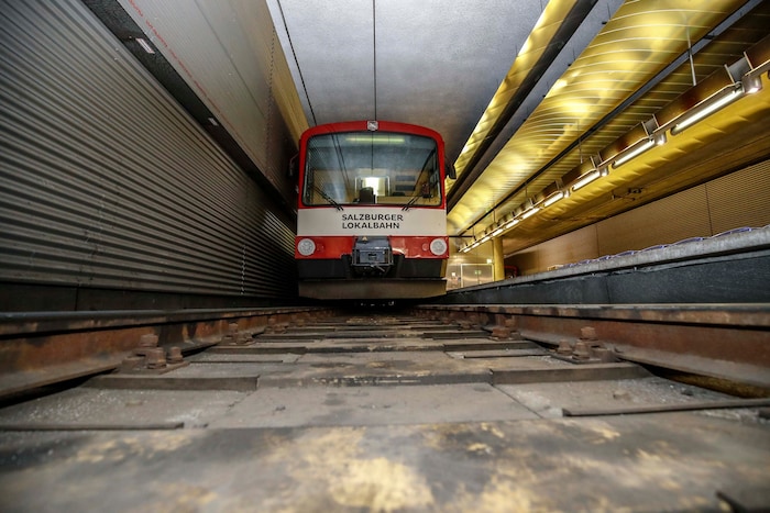 Seit dem vergangenen Jahr ist klar, dass die Salzburger Lokalbahn nicht durch die Stadt ...