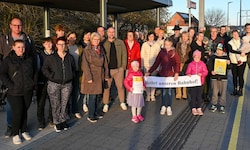 Protest in Gussendorf: Der Bahnhof steht künftig am Abstellgleis. 
