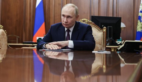 Die britische Untersuchung macht Putin für den tödlichen Nowitschok-Anschlag verantwortlich, bei ...