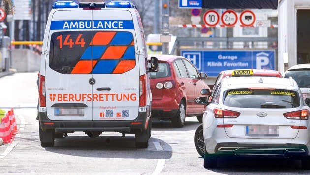 Eine Pflegerin soll in der Klinik Favoriten schwerkranke Patienten getötet haben.