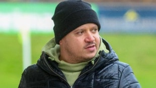 Bleibt er oder geht er? Hallein-Coach Lessacher könnte den UFC verlassen.