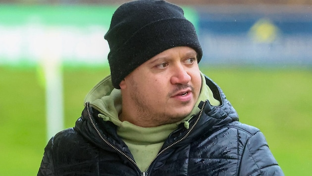 Bleibt er oder geht er? Hallein-Coach Lessacher könnte den UFC verlassen.