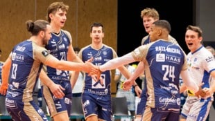 Daheim setzte es für die Hartberger ein knappes 2:3 – in Serbien möchten Max Thaller (li.) und ...