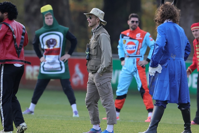 Die Mannschaft des 1.FC Köln beim „Training“ am Dienstag Morgen.