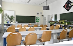 In die Erarbeitung des Leitfadens waren Lehrer, Schülerinnen und Schüler sowie ...