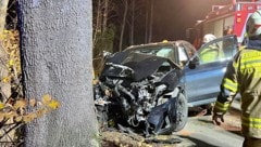Das Auto wurde bei dem Unfall komplett zerstört. 