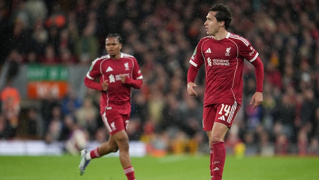 Federico Chiesa (r.) wird bei Italiens WM-Quali-Spielen zu Hause bleiben.