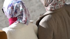 Die 16-Jährige legte ihr Kopftuch freiwillig ab. Dem Bruder passte das gar nicht.