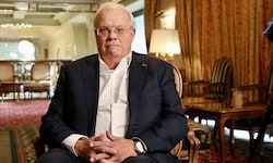 Der studierte Jurist und Milizoffizier spricht unter anderem Russisch, Ukrainisch und Serbisch.