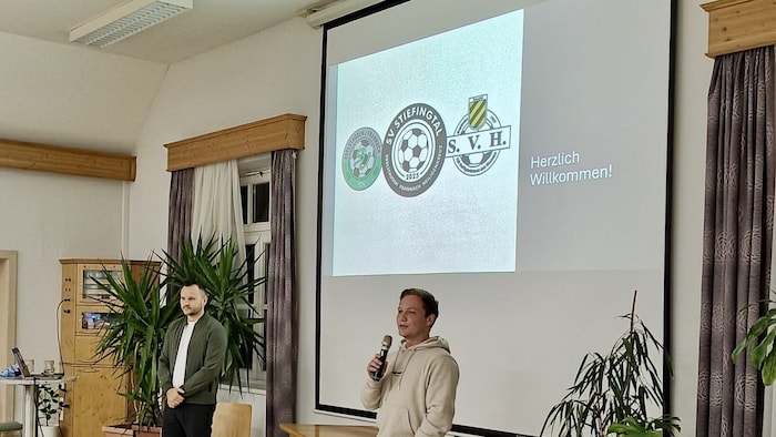 Der Sv Stiefingtal wurde feierlich präsentiert.