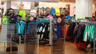 Der Sporthändler Intersport hat die Hälfte der Anteile am Mode-Einkaufsverbund Unitex gekauft ...