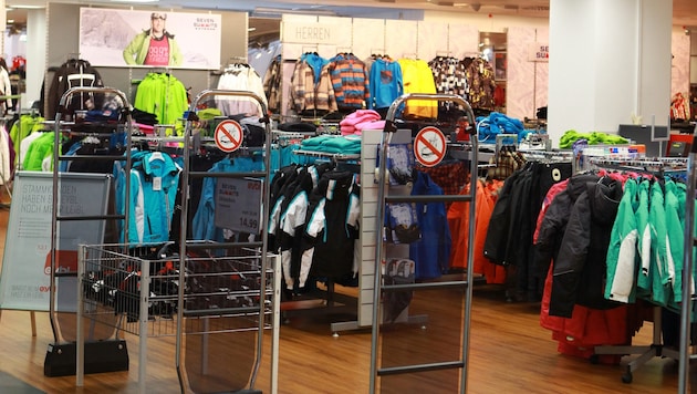 Der Sporthändler Intersport hat die Hälfte der Anteile am Mode-Einkaufsverbund Unitex gekauft ...