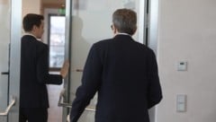 Harald Mahrer steht nach einem tiefen Fall vor dem Abgang.