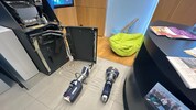 Mittels Akku-Spreizern und Akku-Rettungsscheren versuchten die Kriminellen, die Bankomaten zu ...