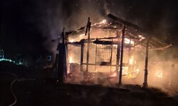 Die Gartenhütte wurde bei dem Brand vollständig zerstört