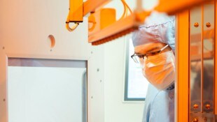 Die „IR LayerRelease“-Technologie für ultradünne Schichten auf Mikrochips wurde jahrelang in St. ...