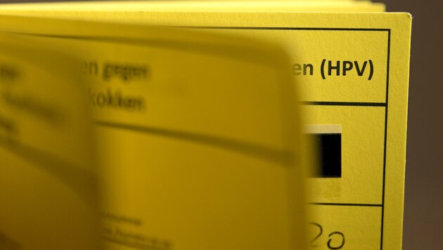 Wer die kostenlose HPV-Impfung für unter 30-Jährige in Anspruch nehmen will, muss sich den ...