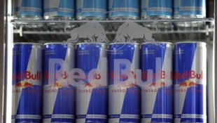 Red Bull soll seine Marktmacht gegen Konkurrenten missbraucht haben. 