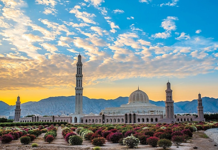 13.000 Moscheen gibt es im ganzen Land, die größte davon steht in der Hauptstadt Maskat.