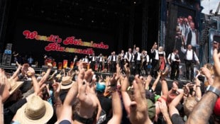 Seit vielen Jahren spielte Wendi‘s Böhmische Blasmusik am Novarock einen Frühschoppen. 2025 ...