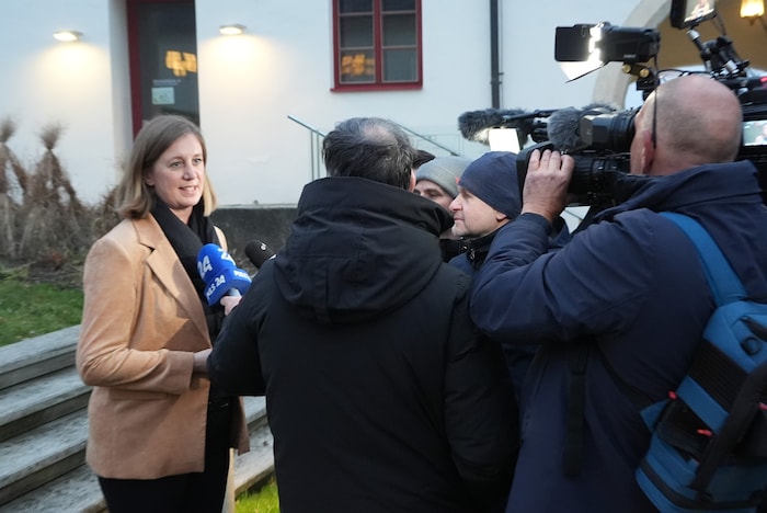 Die Steirerin Eibinger-Miedl schaute zur fraktionellen Vorbesprechung vorbei.