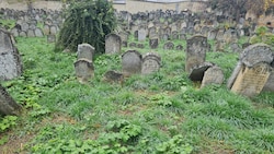 Am Älteren Jüdischen Friedhof ruhen historische Prominente.