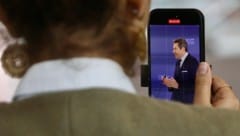 Nach tagelangen Debatten um die Gehaltserhöhung in der WKO und dem folgenden patscherten Umgang ...