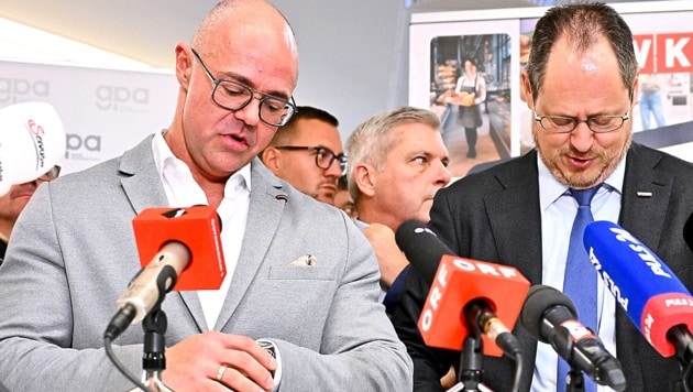 Arbeitgeber-Vertreter Mario Ferrari (li.) und WKÖ-Handelsobmann Rainer Trefelik sind noch weit ...