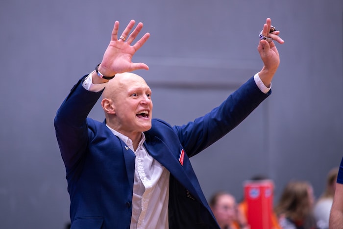 Bulls-Coach Klym Artamonov