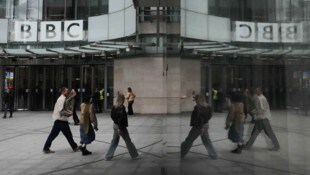 Die britische Rundfunkanstalt BBC hat US-Präsident Donald Trump um Entschuldigung gebeten, will ...