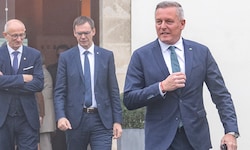 Mario Kunasek (re.) war zum ersten Mal Gastgeber der Konferenz.
