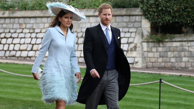 Lady Frederick Windsor (links) und der britische Prinz Harry, Herzog von Sussex, der dem ...