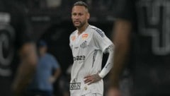 Neymar hat auf X wütend mit Anhängern seines Vereins abgerechnet. 