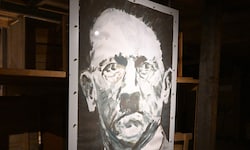 Forscher enthüllten nun ein dunkles Geheimnis in Hitlers Genen.
