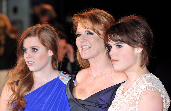 Sarah Ferguson und ihre Töchter Beatrice und Eugenie