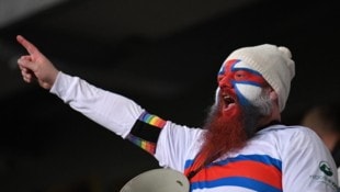 Es wäre eine große Sensation, wenn es für Färöer noch für die Playoffs reichen würden – von ...