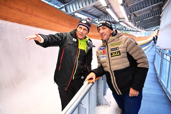 Rodel-Boss Prock mit FIL-Funktionär Schwab