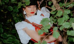 Anna Buchegger ist eine von drei Acts, die in diesem Jahr für drei Amadeus-Awards nominiert ...