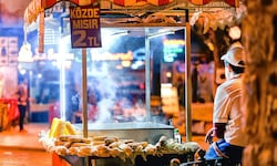 Die Verstorbenen haben dem Vernehmen nach mehrmals Streetfood in Istanbul konsumiert ...