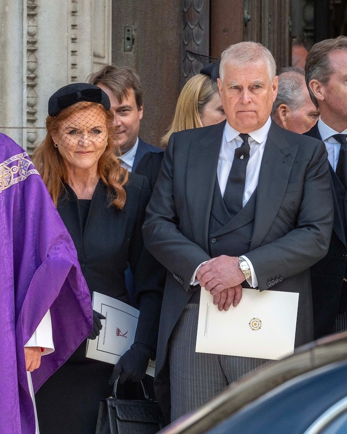 Fergies Team soll sich Sorgen, dass es der Ex-Herzogin so ergeht, wie vor einigen Jahren Prinz ...