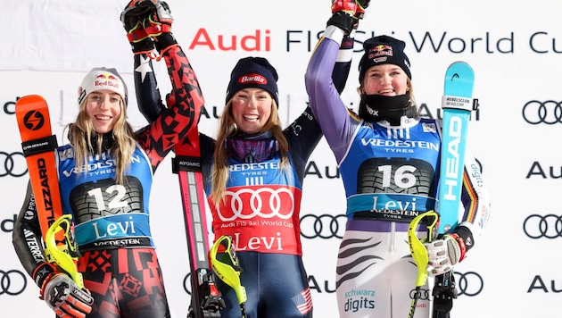 Mikaela Shiffrin (center) won ahead of Lara Colturi (l.) and Emma Aicher.