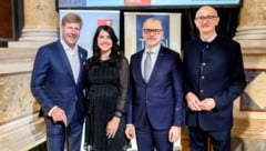 Stephanie Venier und Josef Aschbacher (2. v. re.) mit LH Anton Mattle (re.) und Julian ...