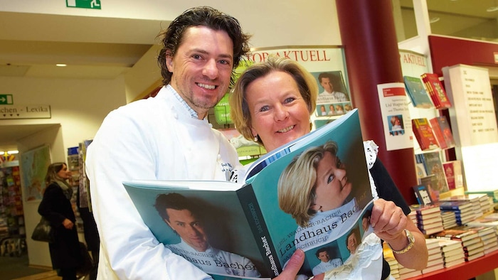 In jungen Jahren arbeitete Thomas gemeinsam mit seiner berühmten Schwiedermama Lisl ...