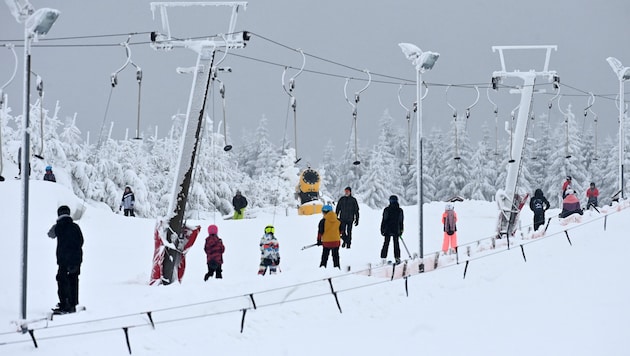 Der auch bei Deutschen sehr beliebte Skiort Boží Dar fürchtet, dass es auch vor Ort zu ...