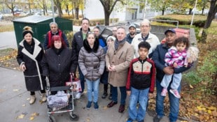 Die Bewohner sind verzweifelt und fordern Lösungen.