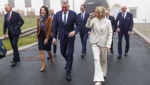 Wer geht beim Schuldenabbau mit bestem Beispiel voran?